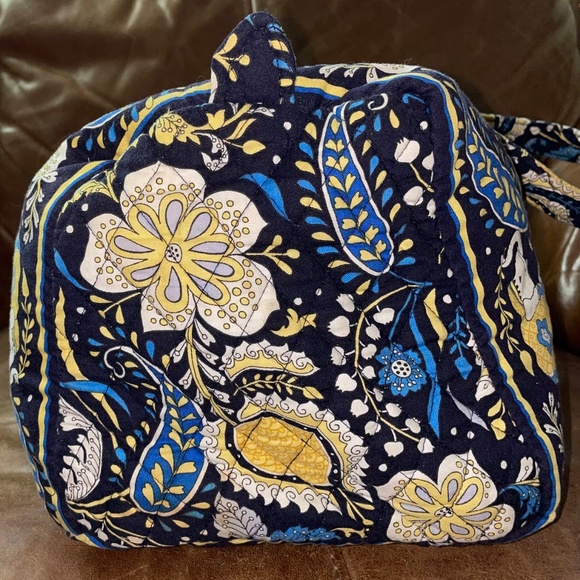 EUC Vera Bradley Retired Ellie Blue Pattern Vintage Travel Tote Duffle bag - Picture 11 of 14
